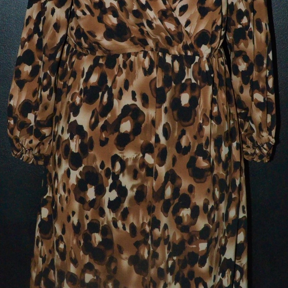 Curvy Encore - Picture 3 of 4